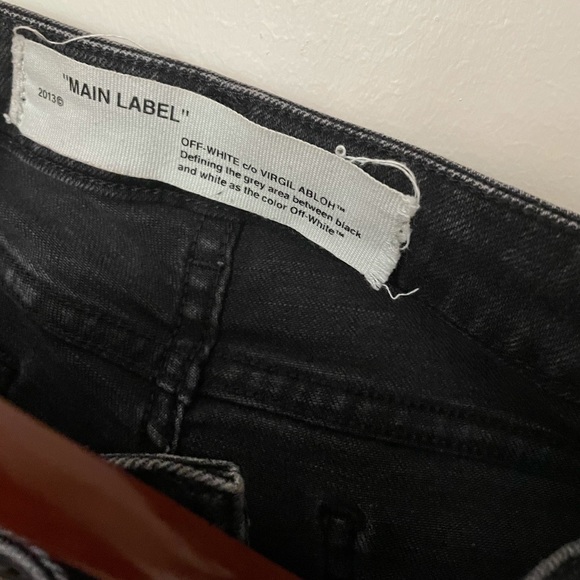 2017 Barney’s / Off White Jeans - Picture 6 of 7